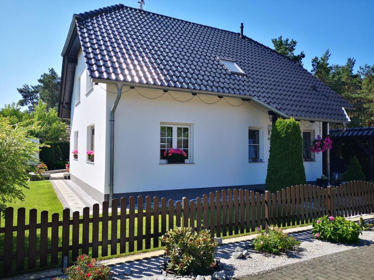 Gaestezimmer Im Bewohnten Efh Mit Pool Und Garten Ziltendorf Kültér fotó